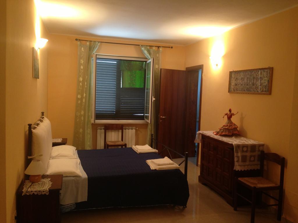 Villa Naclerio Sarzana Szoba fotó